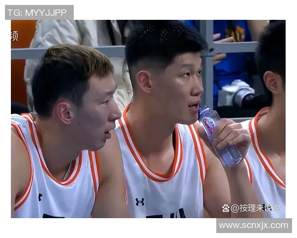 孙铭徽：从青涩少年到篮球场上的闪耀明星之路