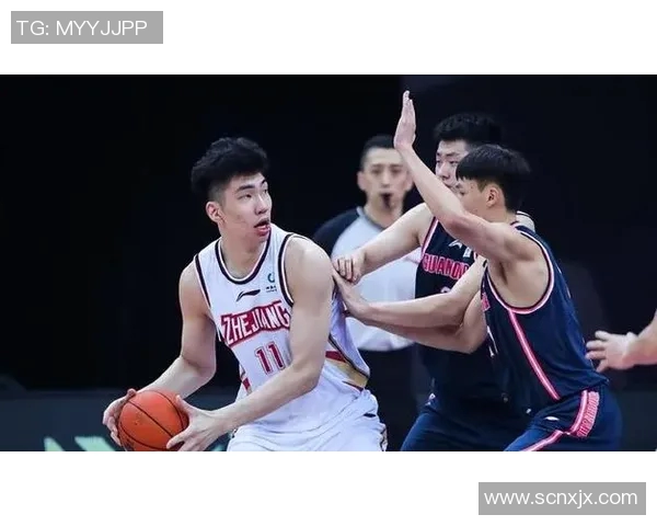 余嘉豪的成长之路:从青涩少年到篮球场上的璀璨新星 余嘉豪的成长之路:从青涩少年到篮球场上的璀璨新星